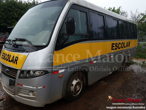 LOTE 011 - Onibus Rodoviário Marcopolo Volare V8 On 2008/2009