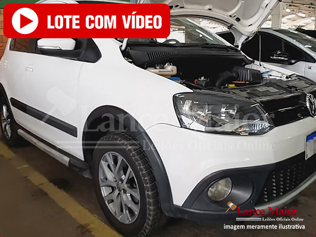 LOTE 008 - Volkswagen CrossFox 1.6 Mi Total Flex 8V 5p 2012