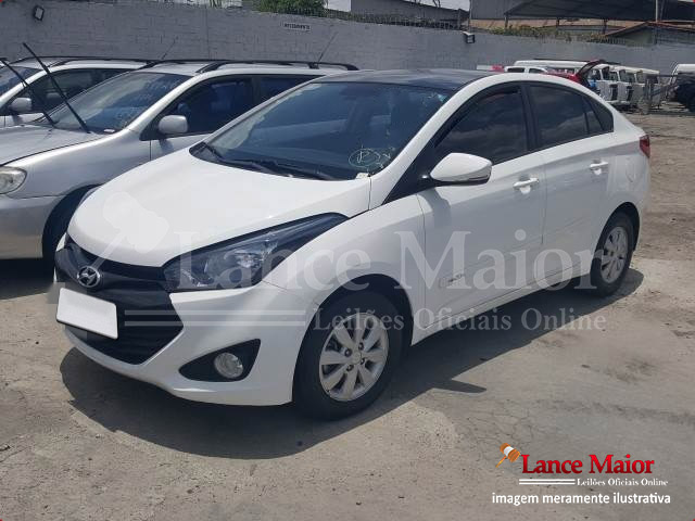 LOTE 036 -  HYUNDAI HB20S 1.6 2014